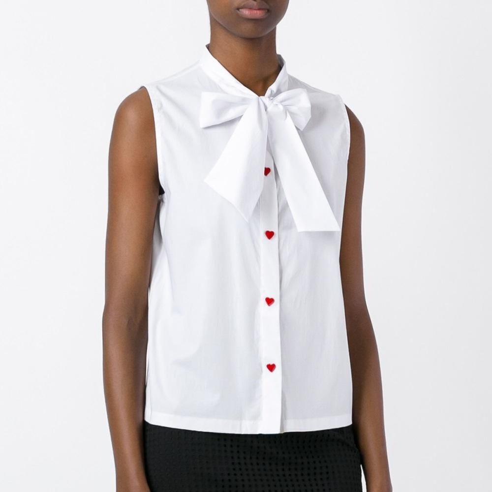 NWT MOSCHINO BOUTIQUE Button-up Hearts Bow Collar